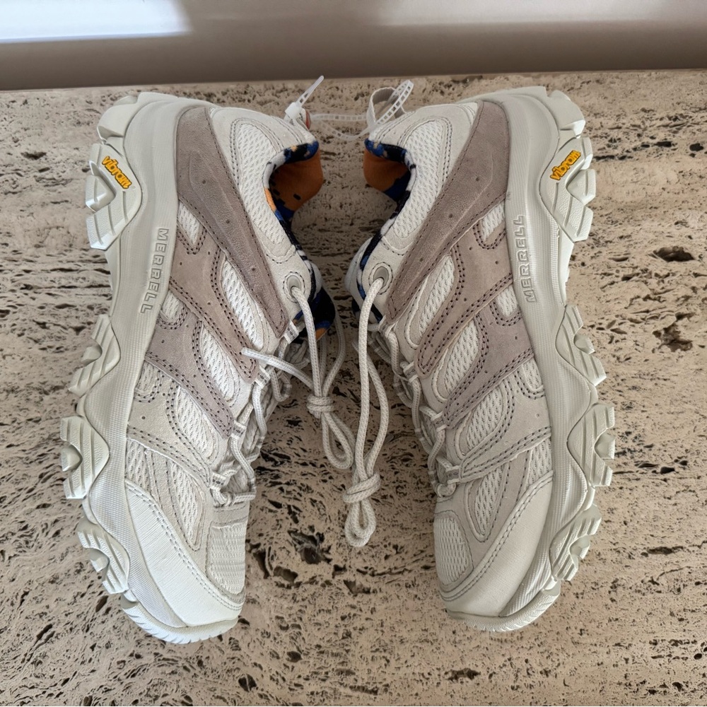 NWOB Merrell Moab 3 Flutter WMNS Beige / Khaki Hiking Shoes. Size 10. MSRP $140 - Picture 13 of 17
